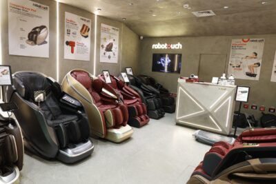 massage chair in lulu mall hyderabad