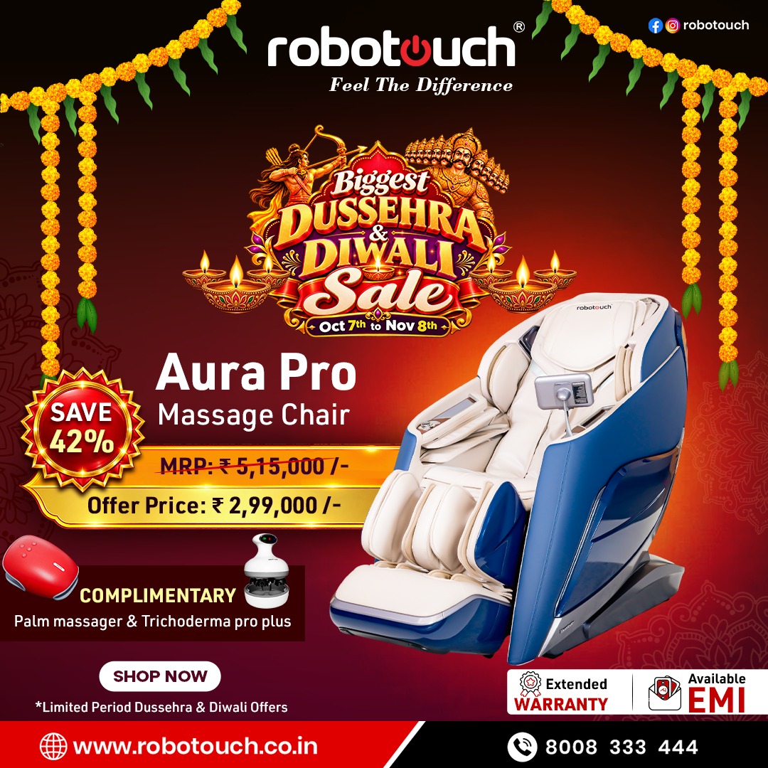 WhatsApp Image 2026-10-06 at 11.02.36 AM (1) RoboTouch Aura Pro Massage Chair - Image 1